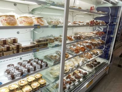 便宜又好买，“前店后厂”水灵灵上新农副产品